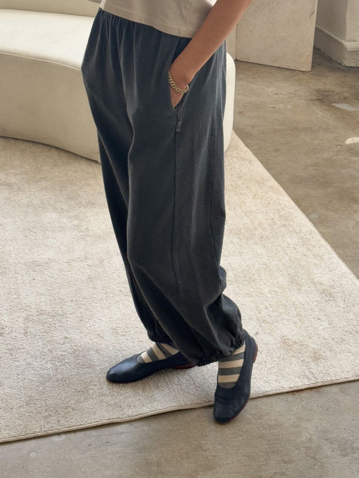 Le Bon Shoppe Balloon Pants - Almost Black | Twentyseven Toronto