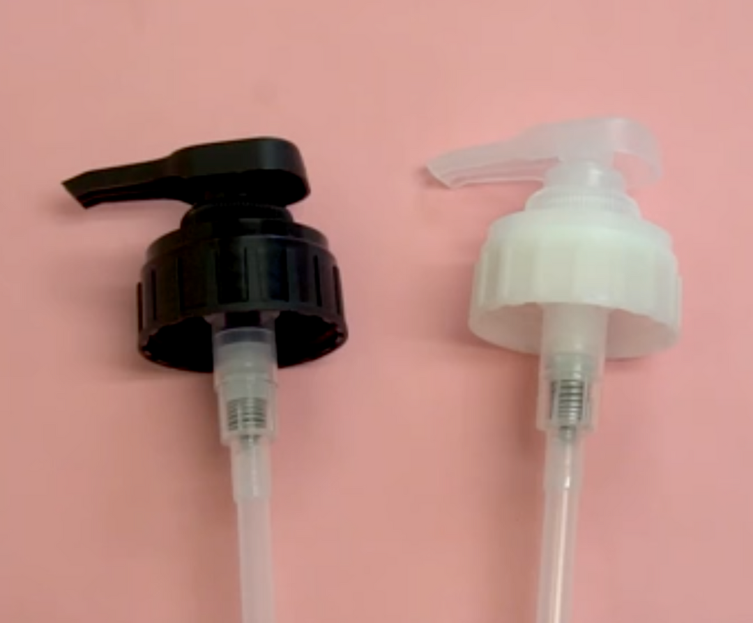 How to open your Davines litre pump
