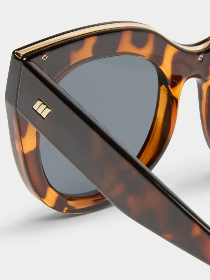 Le Specs Air Heart Sunglasses in Tort | Twenyseven Toronto
