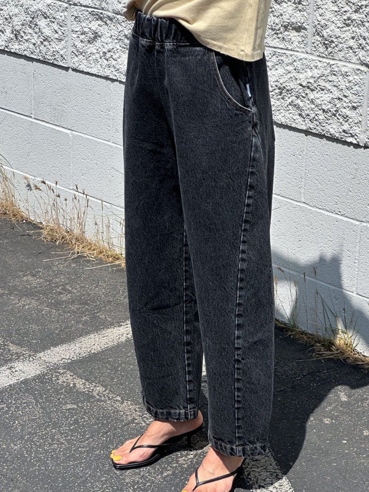 Le Bon Shoppe Arc Pants in Black Denim | Twentyseven Toronto