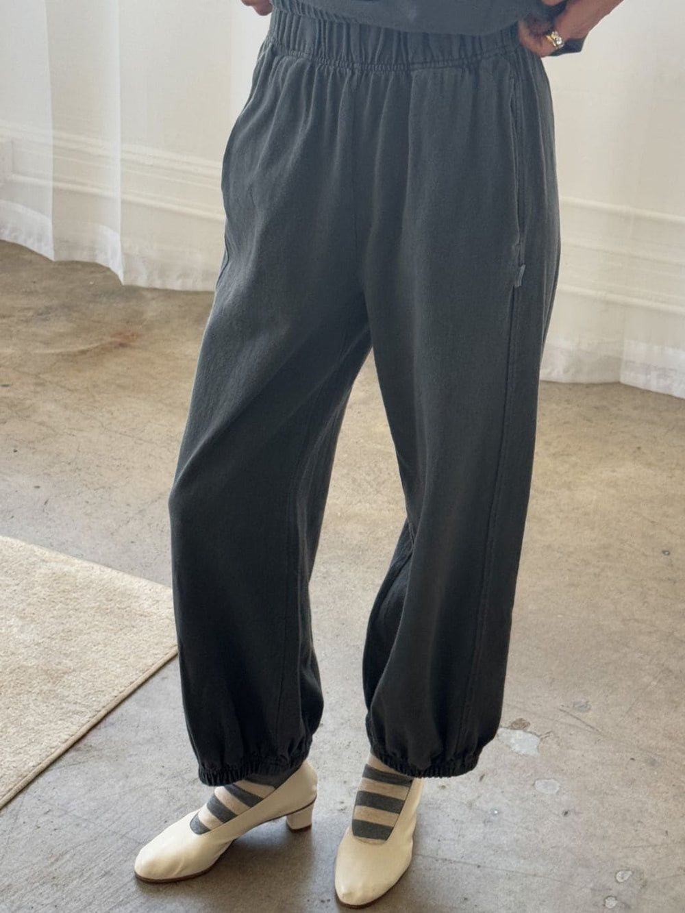Le Bon Shoppe Balloon Pants - Almost Black | Twentyseven Toronto