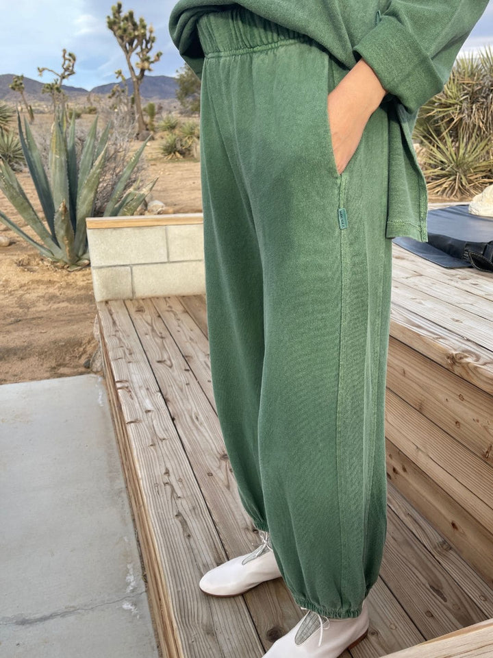 Le Bon Shoppe Balloon Pants in Basil | Twentyseven Toronto