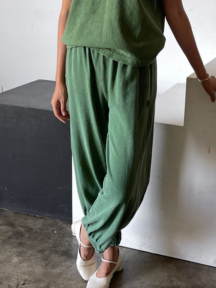 Le Bon Shoppe Balloon Pants in Basil | Twentyseven Toronto