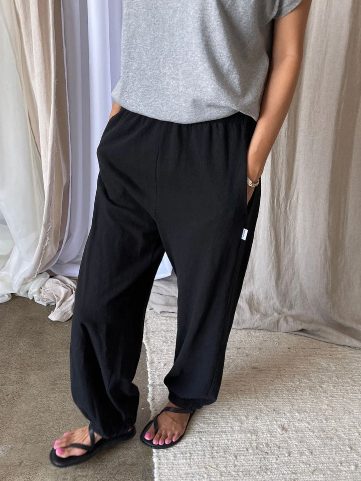 Le Bon Shoppe Balloon Pants - Black | Twentyseven Toronto