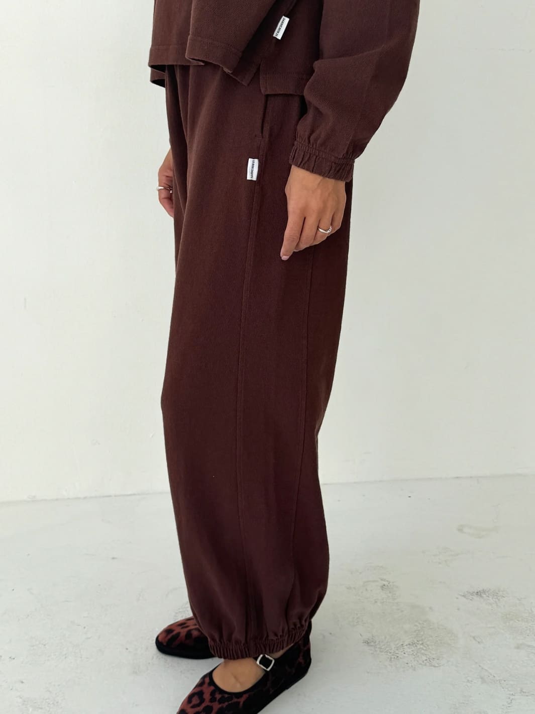 Le Bon Shoppe Balloon Pants in Chestnut | Twentyseven Toronto