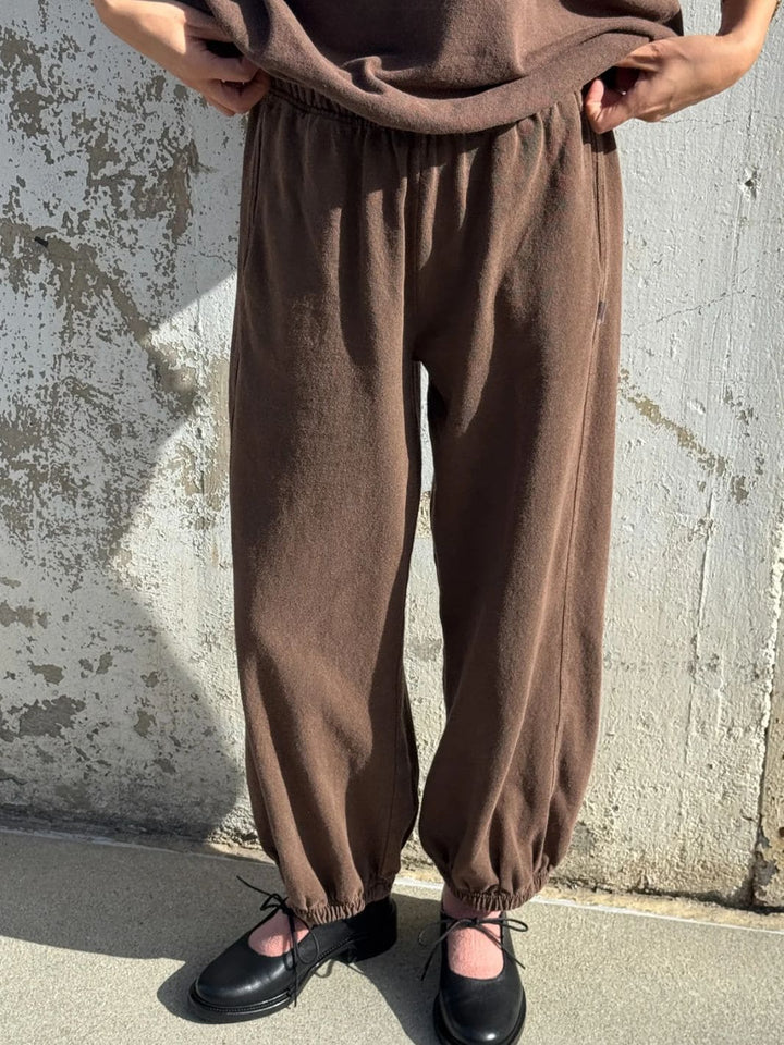 Le Bon Shoppe Balloon Pants in Chocolate | Twentyseven Toronto