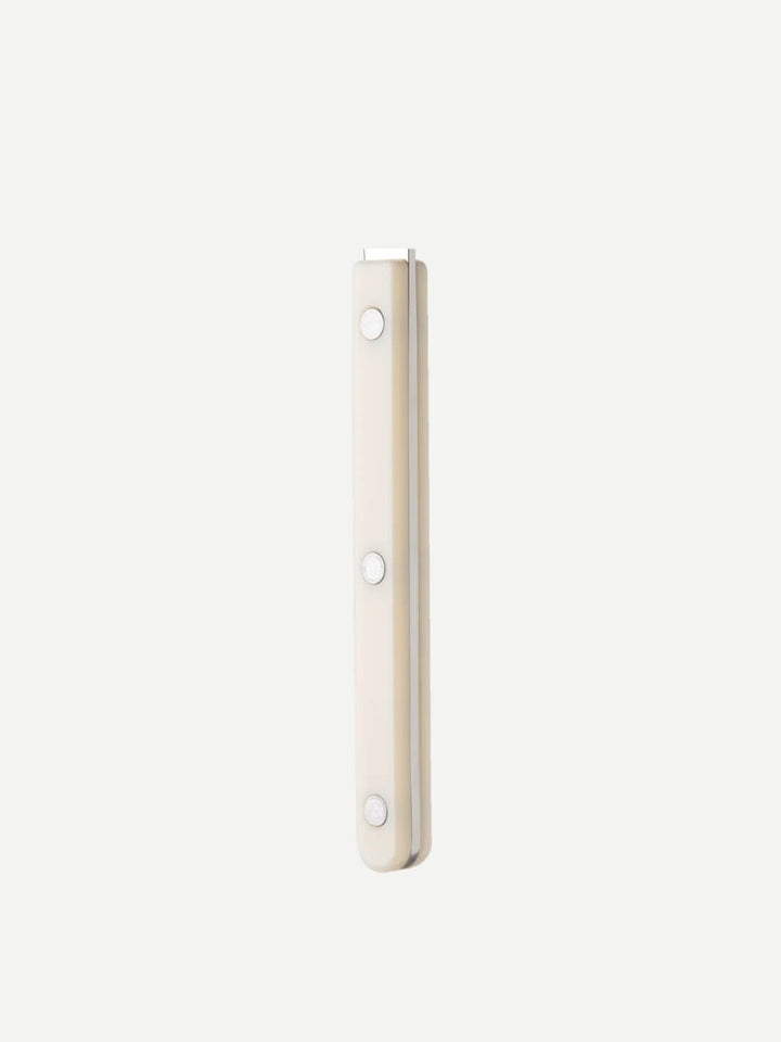 Side-view of the Sabre Paris Bistrot Solid Shiny Serving Set in Ivory handle highlighting the ivory finish and stainless steel rivets | Twentyseven Toronto