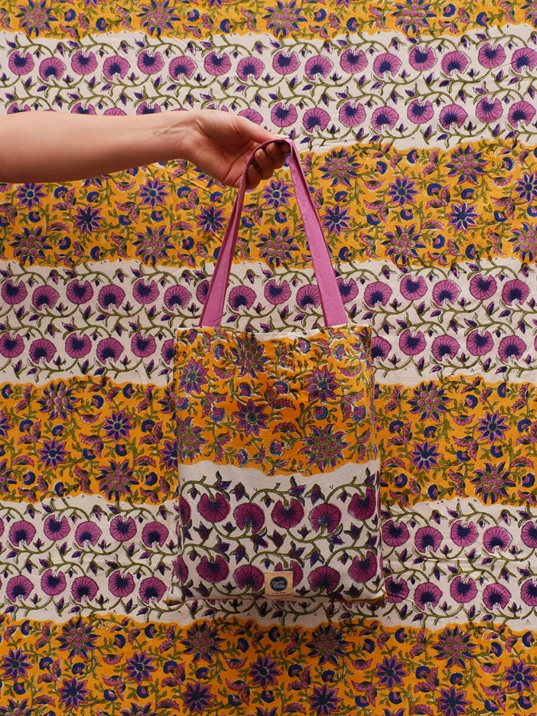 Doing Goods Camilla Single Throw in Tote Bag | Twentyseven Toronto