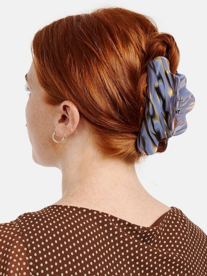 Chunks Nimbus Claw in Phantom securing red hair in a full twist updo | Twentyseven Toronto