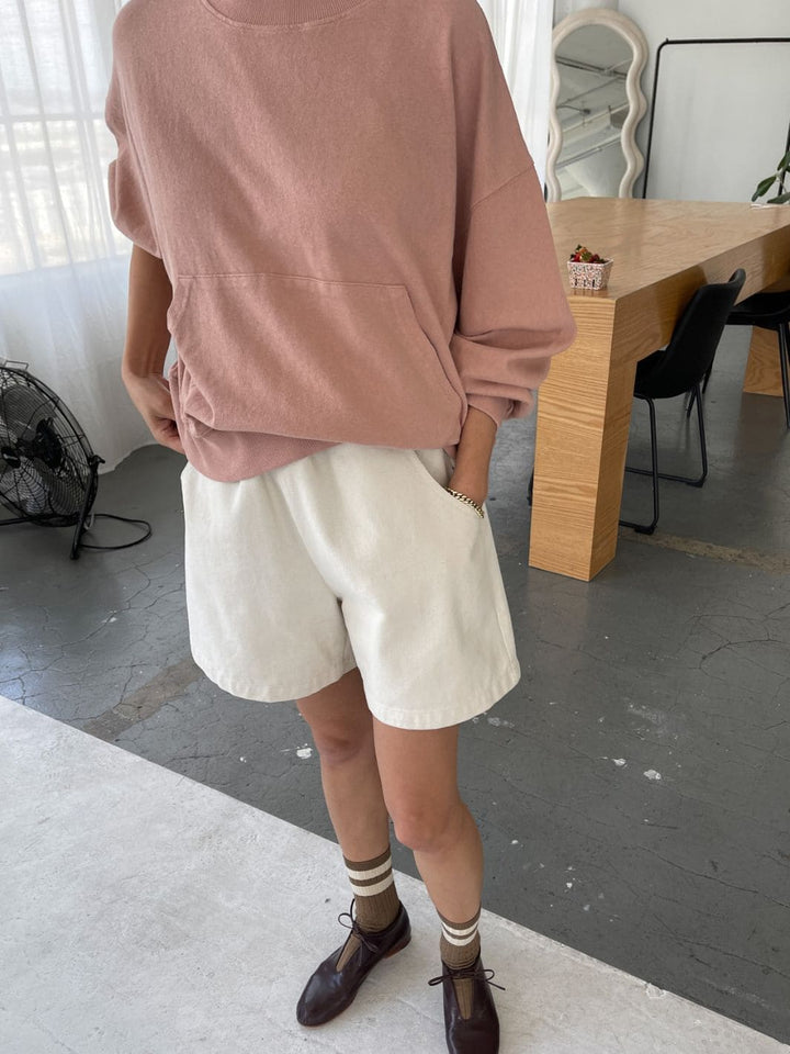 Le Bon Shoppe City Shorts in Naturel | Twentyseven Toronto