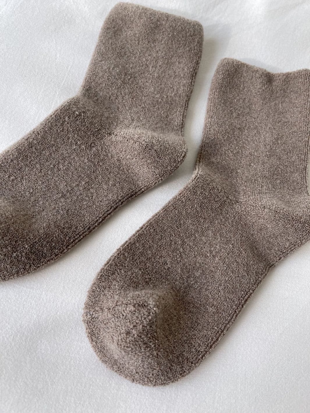 Le Bon Shoppe Cloud Socks - Frappe | Twentyseven Toronto