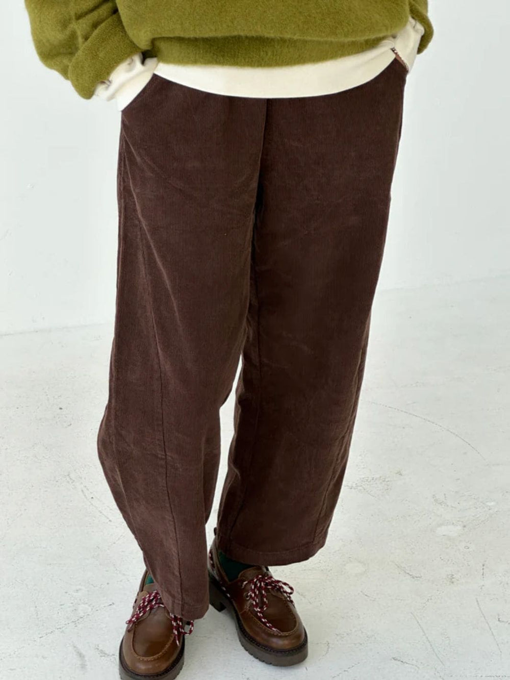 Le Bon Shoppe Corduroy Arc Pants in Chocolate | Twentyseven Toronto