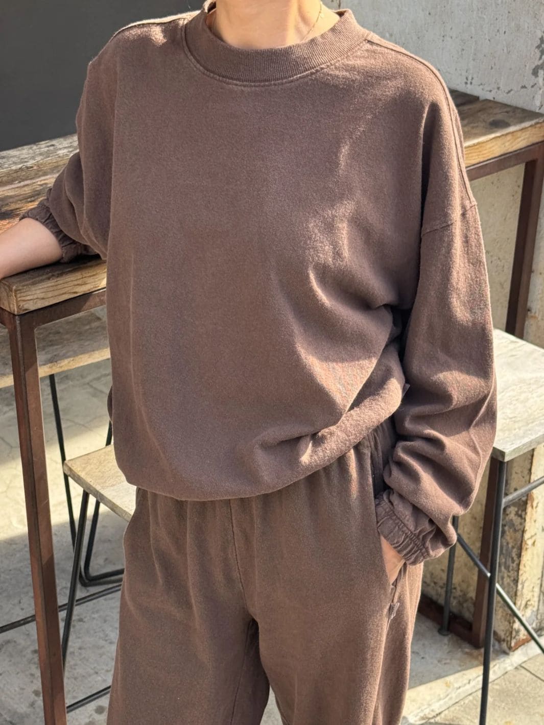 Le Bon Shoppe Daisy Long Sleeve Top in Chocolate | Twentyseven Toronto