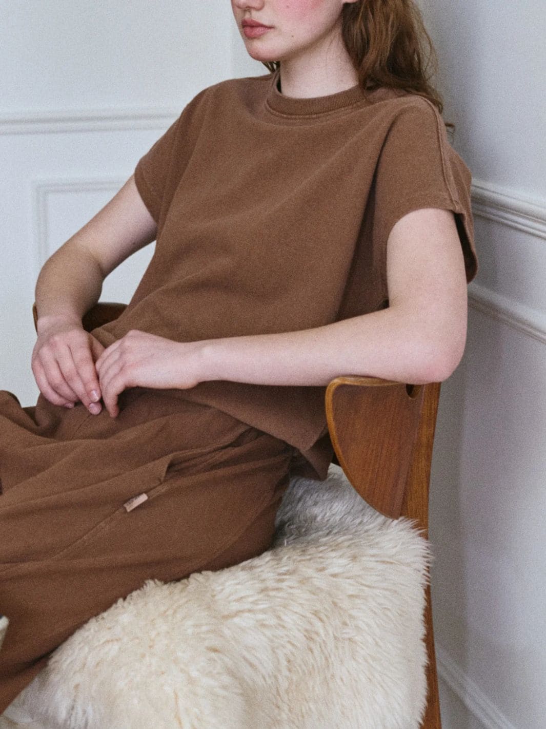 Le Bon Shoppe Fei Tee in Mud | Twentyseven Toronto