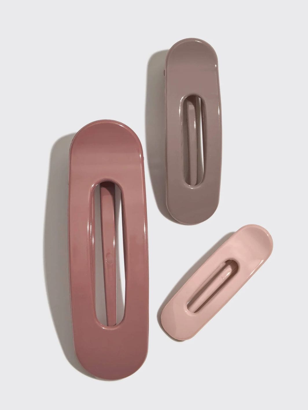 KITSCH Flat Lay Claw Clip 3pc Flat in Ultra Glossy Terracotta | Twentyseven Toronto