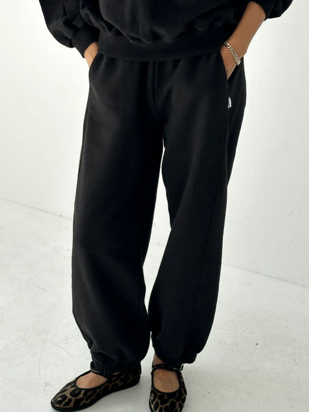 Le Bon Shoppe French Terry Balloon Pants in Black | Twentyseven Toronto