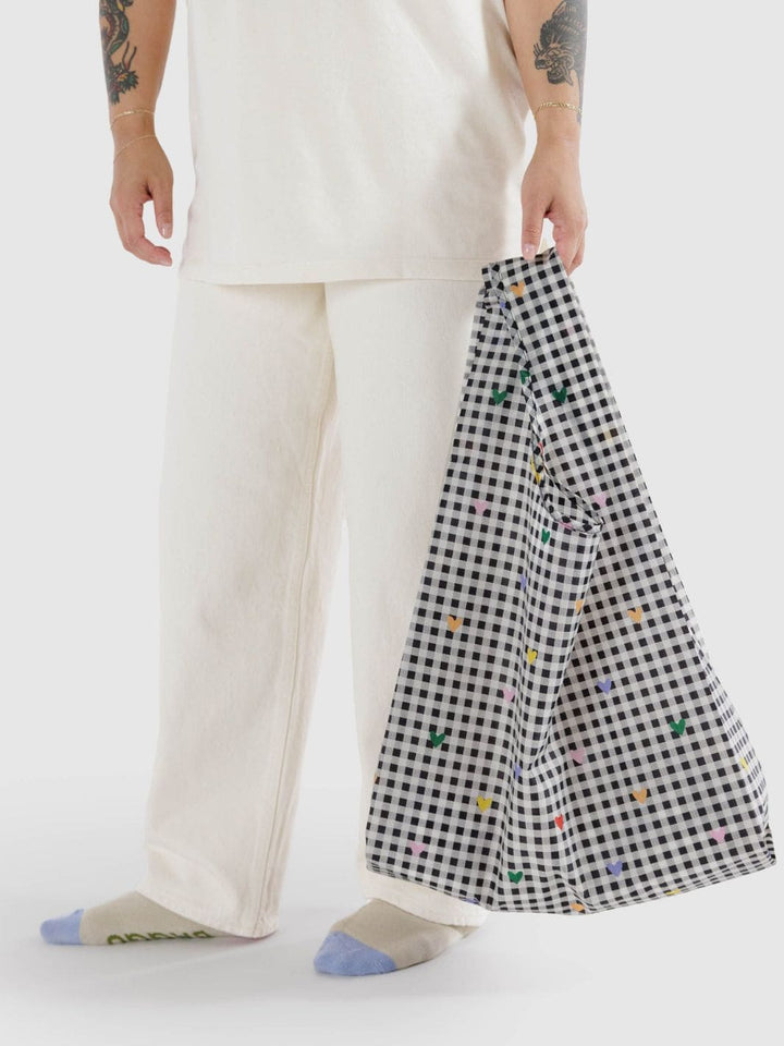 Twentyseven Toronto - BAGGU Gingham Hearts Bag