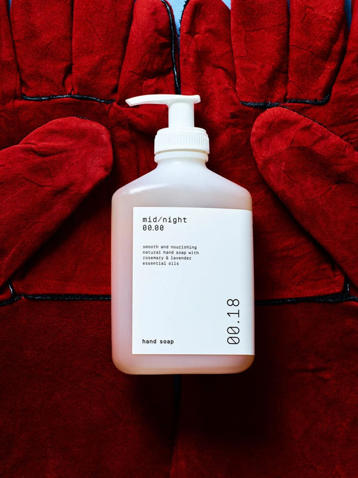 Midnight Cosmetics Hand Soap 00.18, 300ml | 10.14 Fl.Oz. | Twentyseven Toronto