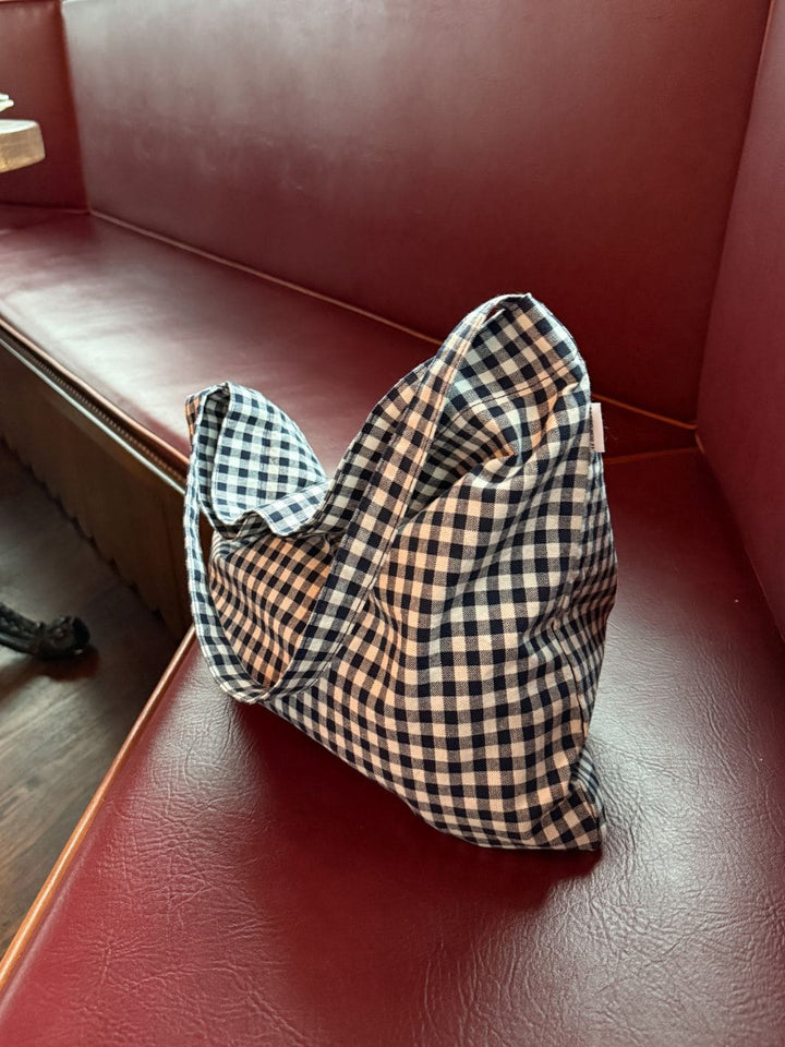 Le Bon Shoppe Happy Carry Bag in Navy Gingham | Twentyseven Toronto