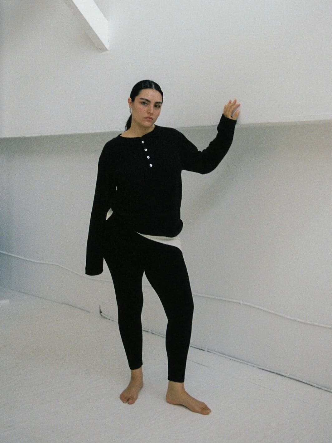 Merge Hemp Bay Henley - Black | Twentyseven Toronto