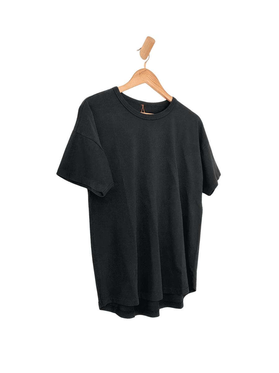 Le Bon Shoppe Her Tee - True Black | Twentyseven Toronto