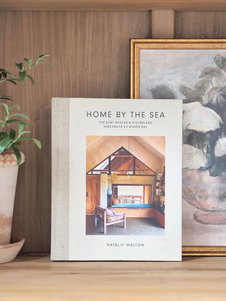 Home by the Sea: The Surf Shacks and Hinterland Hideaways of Byron Bay by Natalie Walton | Twentyseven Toronto