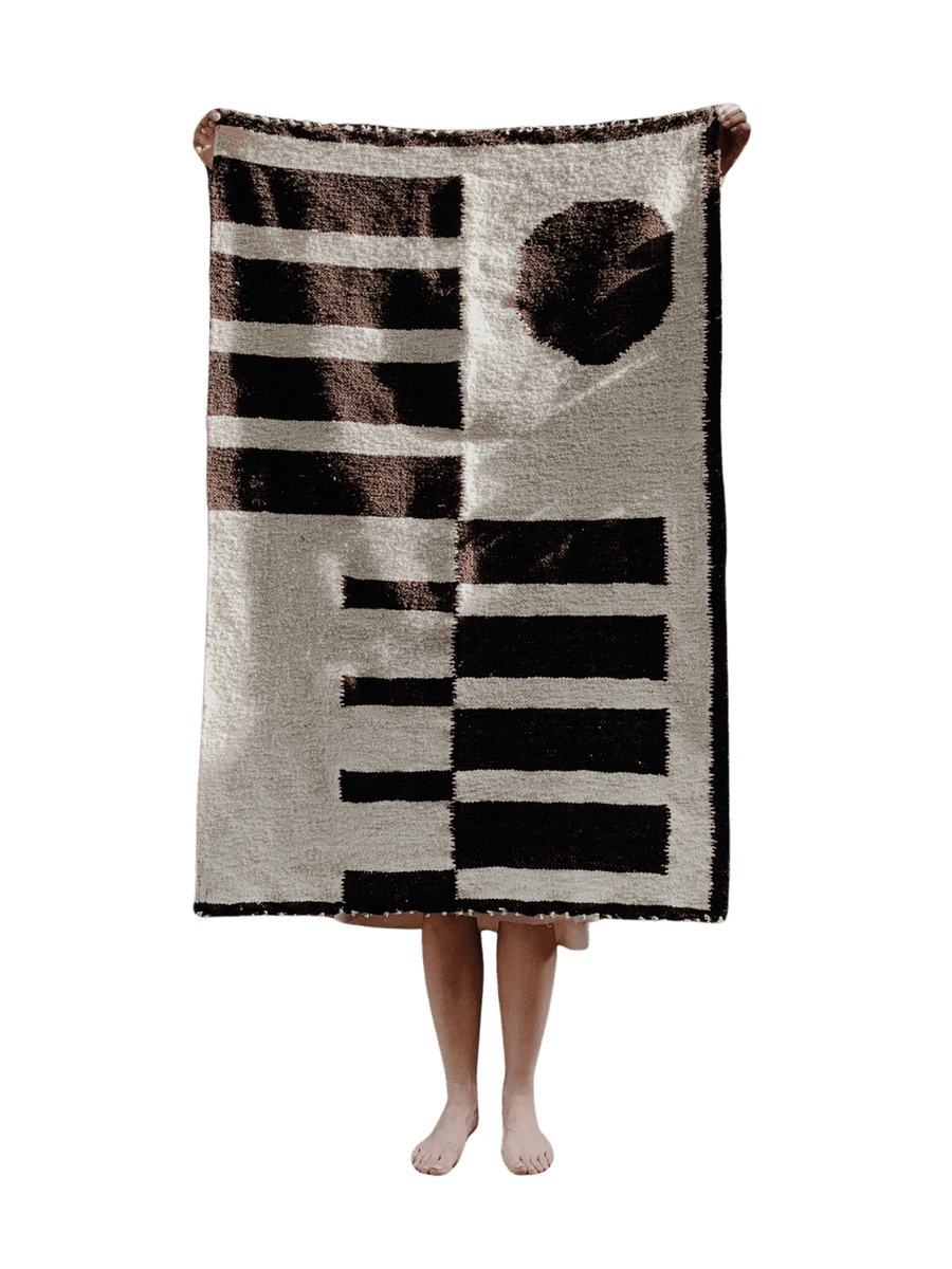 Nada Duele Horizonte Rug 2.6 x 4.6 ft | Twentyseven Toronto