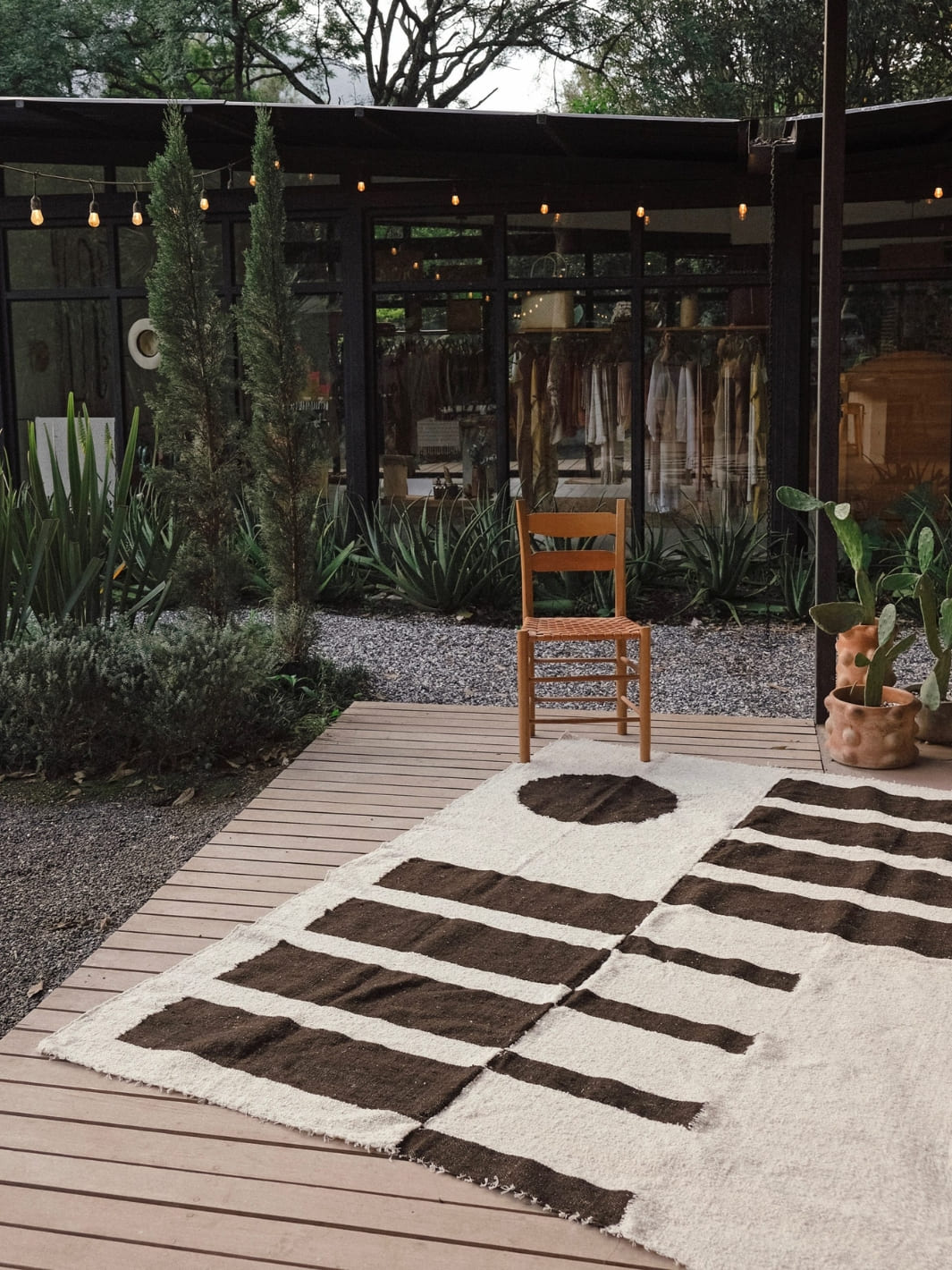 Nada Duele Horizonte Rug 2.6 x 4.6 ft | Twentyseven Toronto