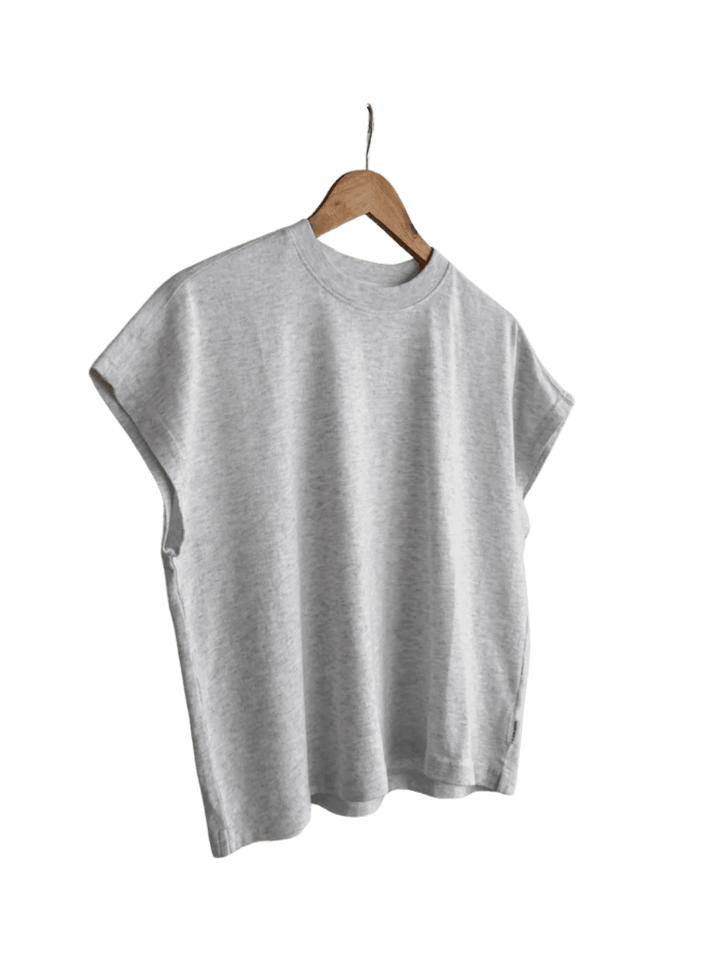 Le Bon Shoppe Jeanne Tee in Icy Grey | Twentyseven Toronto