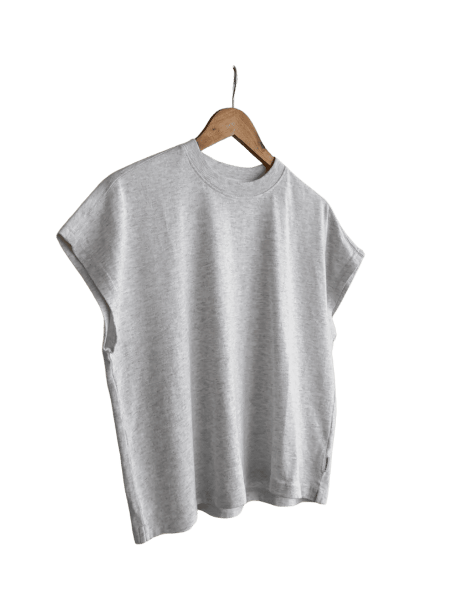 Le Bon Shoppe Jeanne Tee in Icy Grey | Twentyseven Toronto