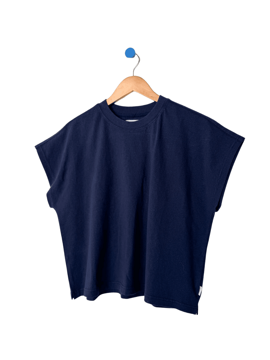 Le Bon Shoppe Jeanne Tee in Midnight | Twentyseven Toronto