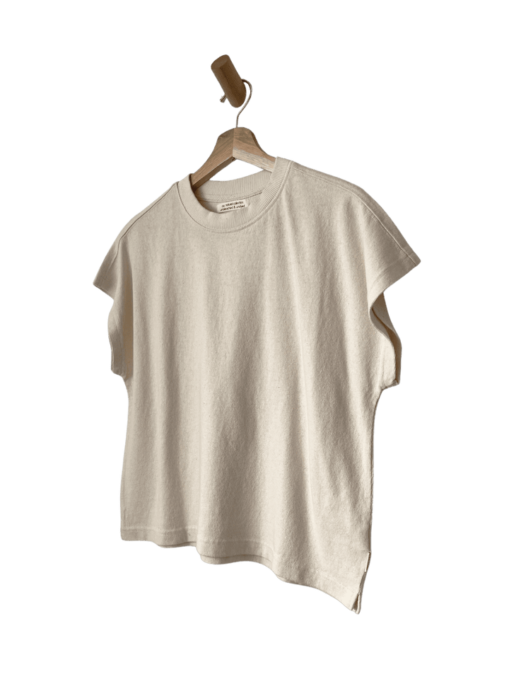 Le Bon Shoppe Jeanne Tee in Naturel | Twentyseven Toronto