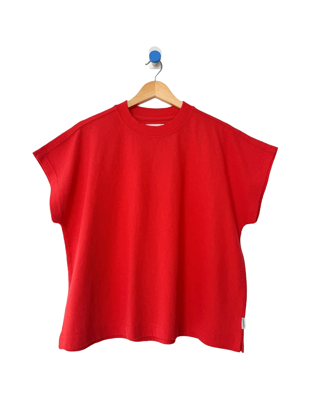 Le Bon Shoppe Jeanne Tee in Tomato on a wooden hanger | Twentyseven Toronto