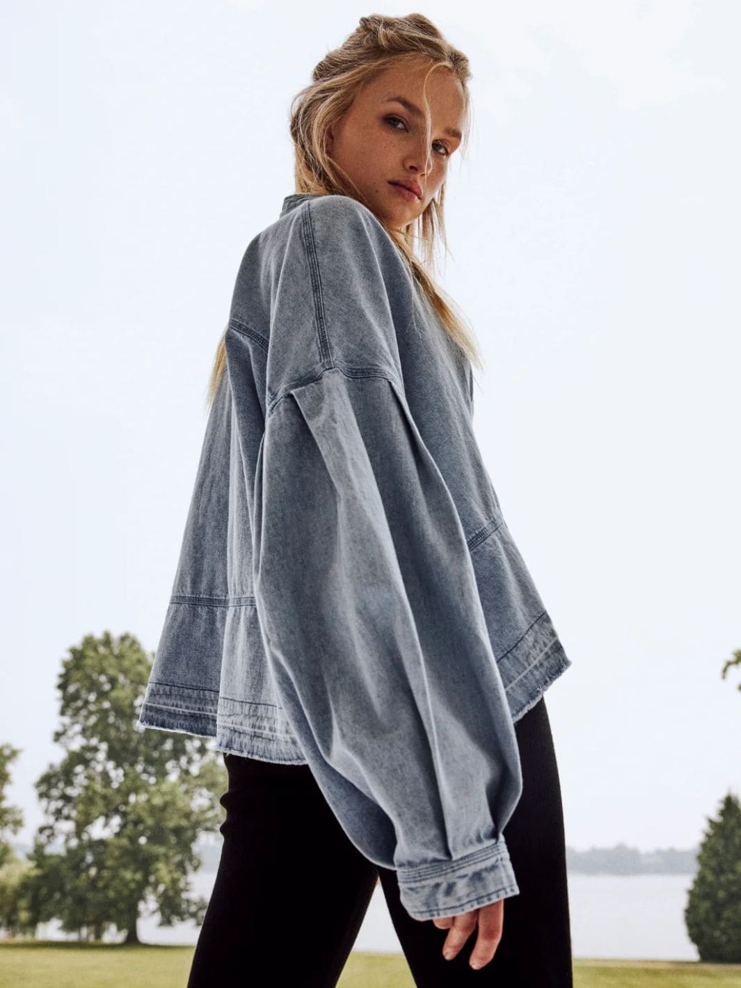 Free People Jude Denim Pullover in Vintage Indigo | Twentyseven Toronto