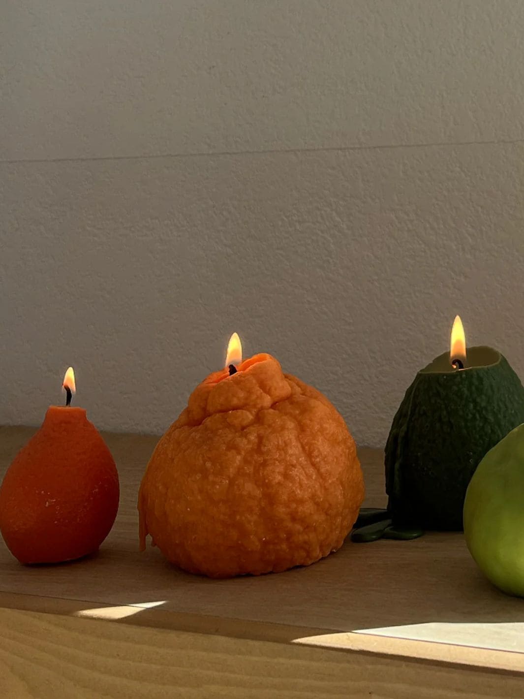 Scandles Large Dekopon Citrus Candle | Twentyseven Toronto