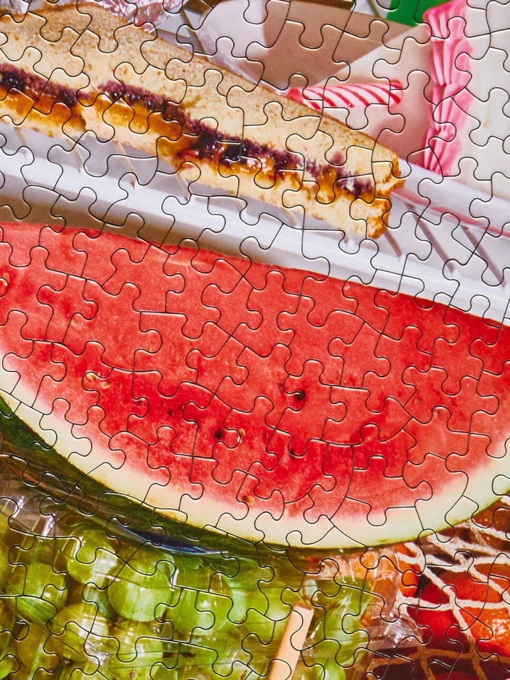 Le Puzz Midnight Snack 1000 Piece Jigsaw Puzzle | Twentyseven Toronto