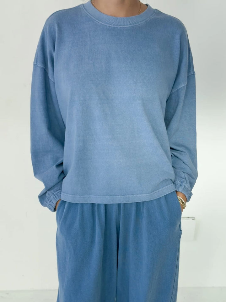 Le Bon Shoppe Naturelle Long Sleeve Tee in Cornflower | Twentyseven Toronto