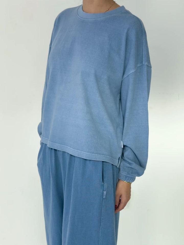 Le Bon Shoppe Naturelle Long Sleeve Tee in Cornflower | Twentyseven Toronto