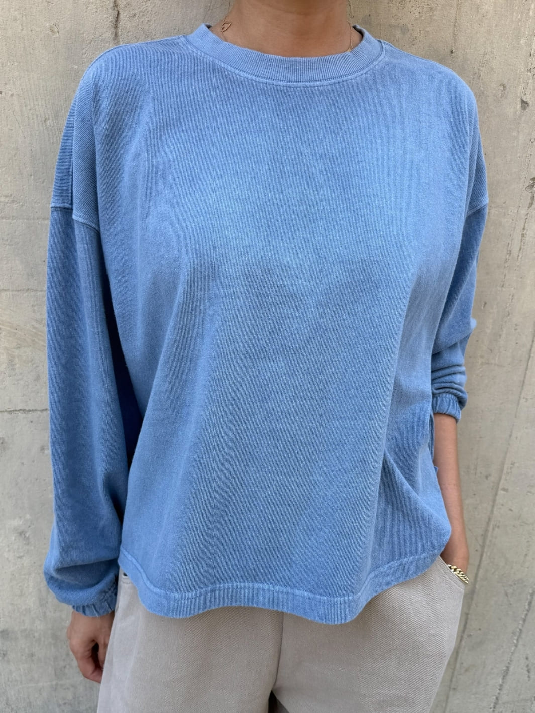 Le Bon Shoppe Naturelle Long Sleeve Tee in Cornflower | Twentyseven Toronto