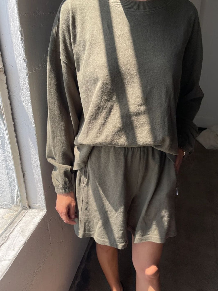 Le Bon Shoppe Naturelle Long Sleeve Tee in Olive Green | Twentyseven Toronto