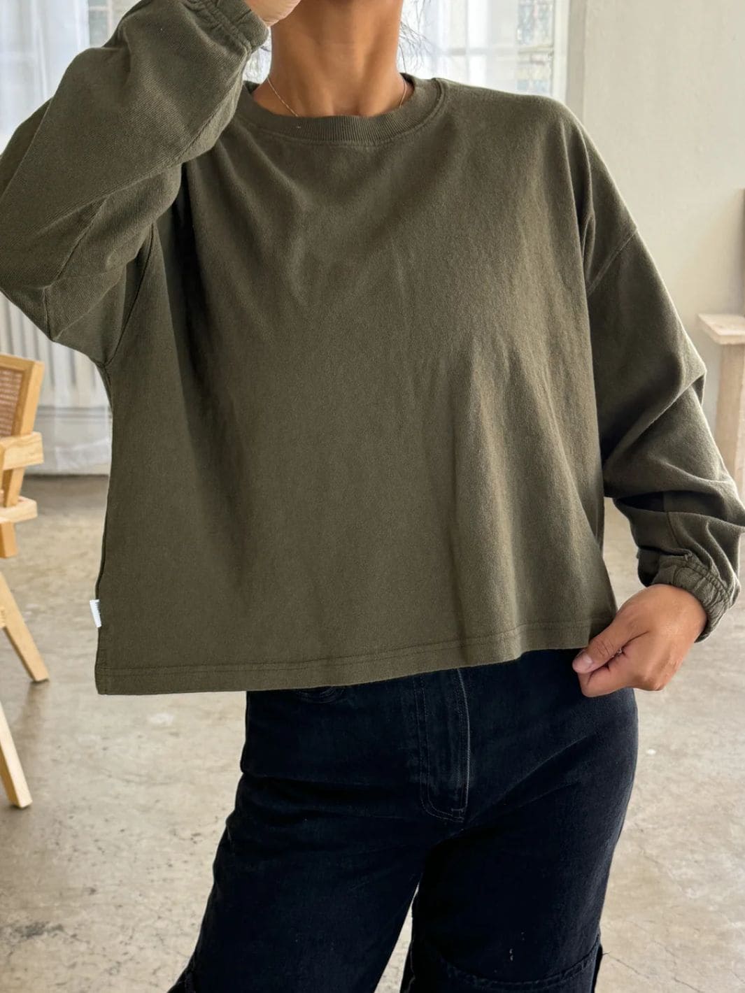 Le Bon Shoppe Naturelle Long Sleeve Tee in Olive Green | Twentyseven Toronto