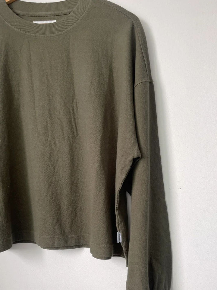 Le Bon Shoppe Naturelle Long Sleeve Tee in Olive Green | Twentyseven Toronto