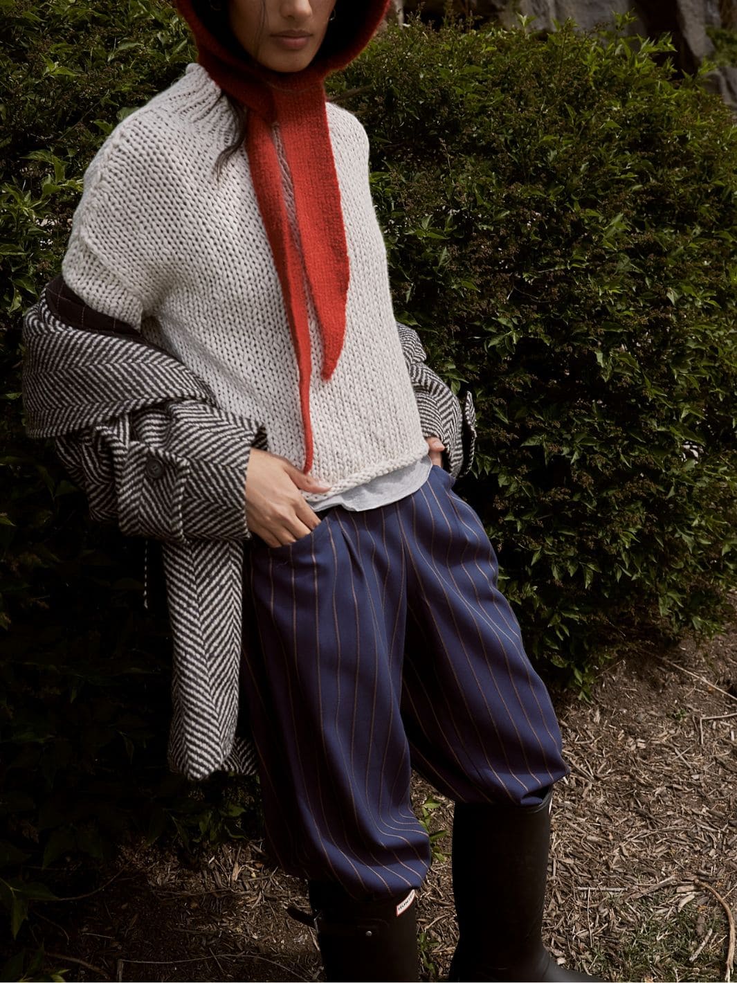 Free People Nice Choice Pull-On Pants in Navy Combo Pinstripe | Twentyseven Toronto