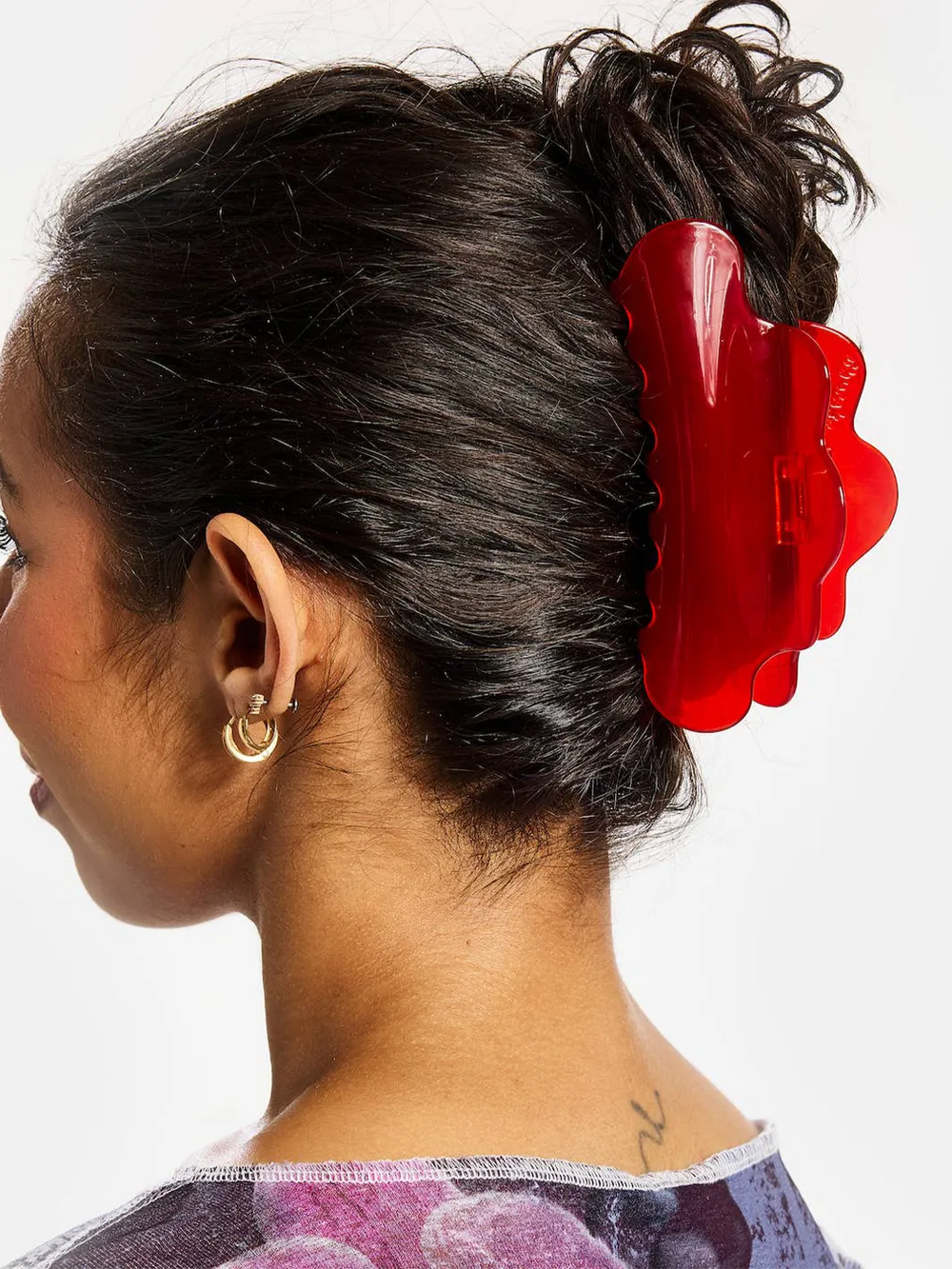 Chunks Nimbus Claw in Candy Red securing dark hair in an effortless updo | Twentyseven Toronto