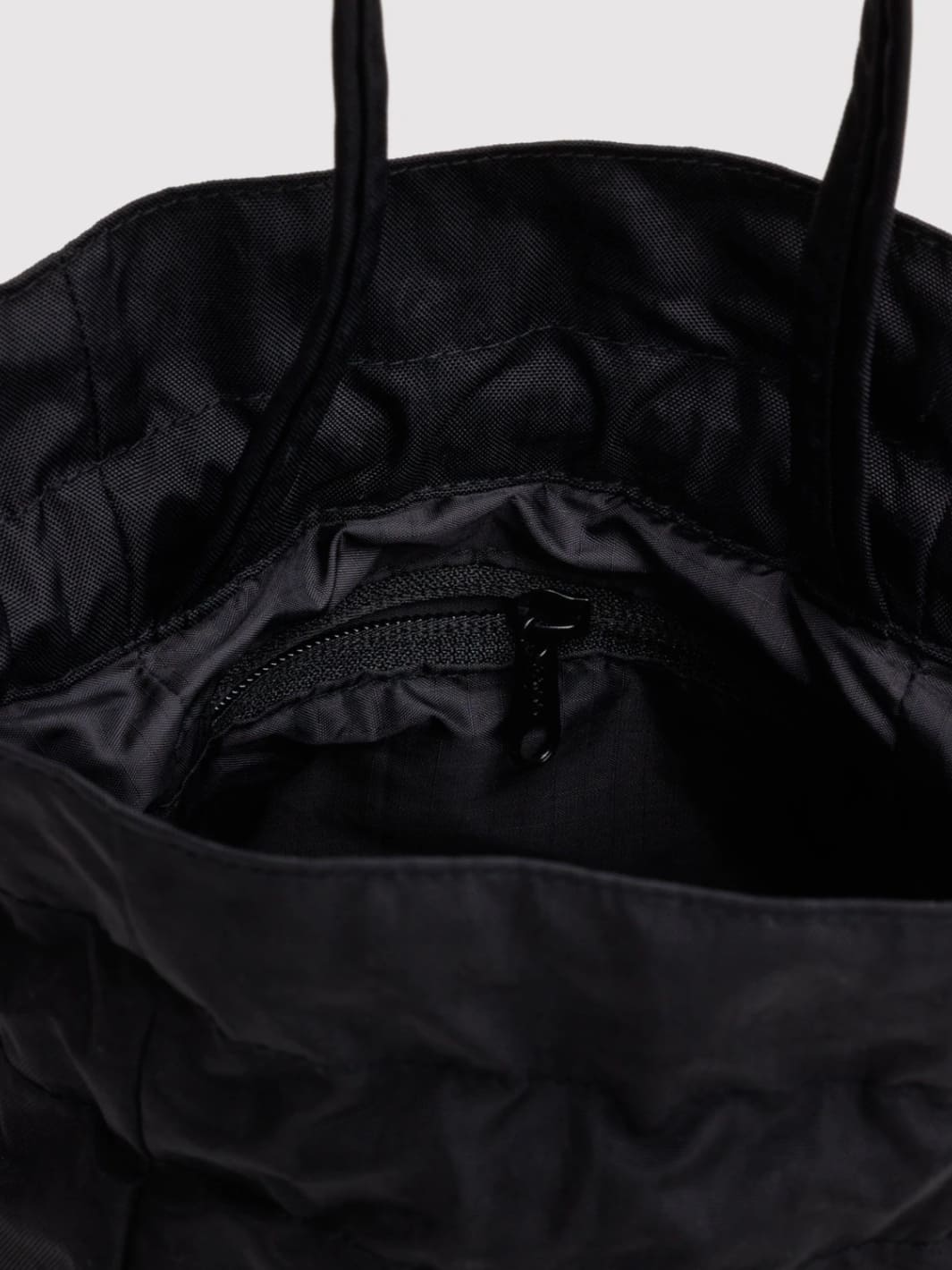 BAGGU Nylon Drawstring Bag in Black | Twentyseven Toronto