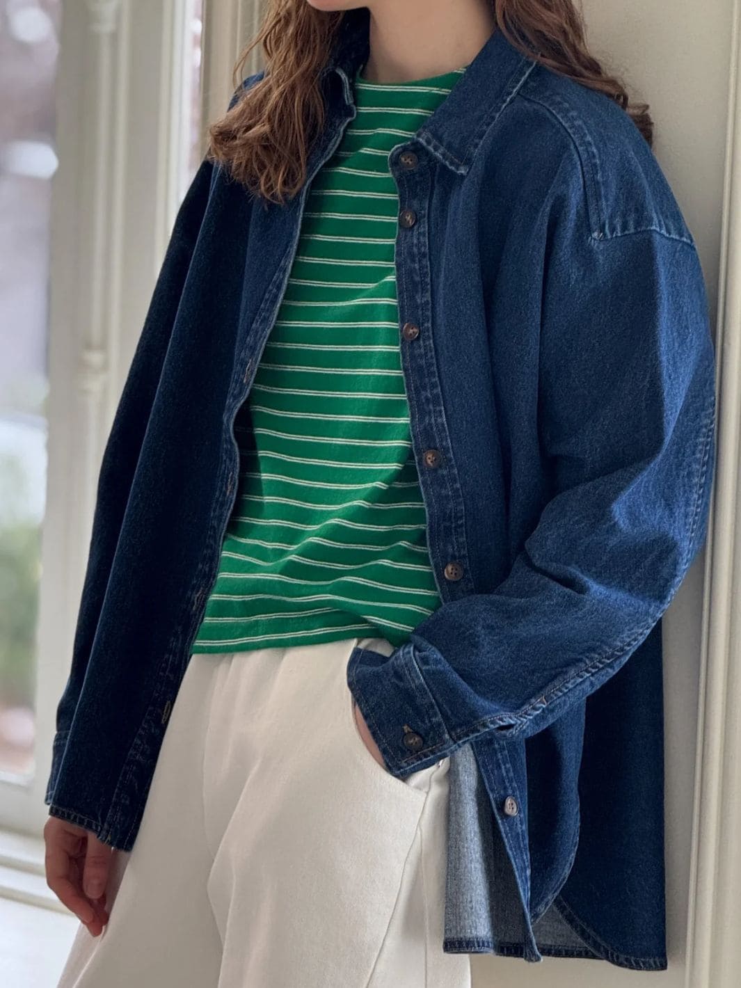 Le Bon Shoppe Owen Shirt in Dark Denim | Twentyseven Toronto