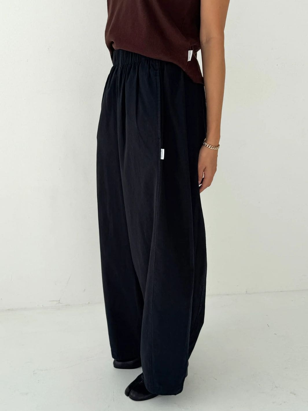 Le Bon Shoppe Parachute Pants in Black | Twentyseven Toronto