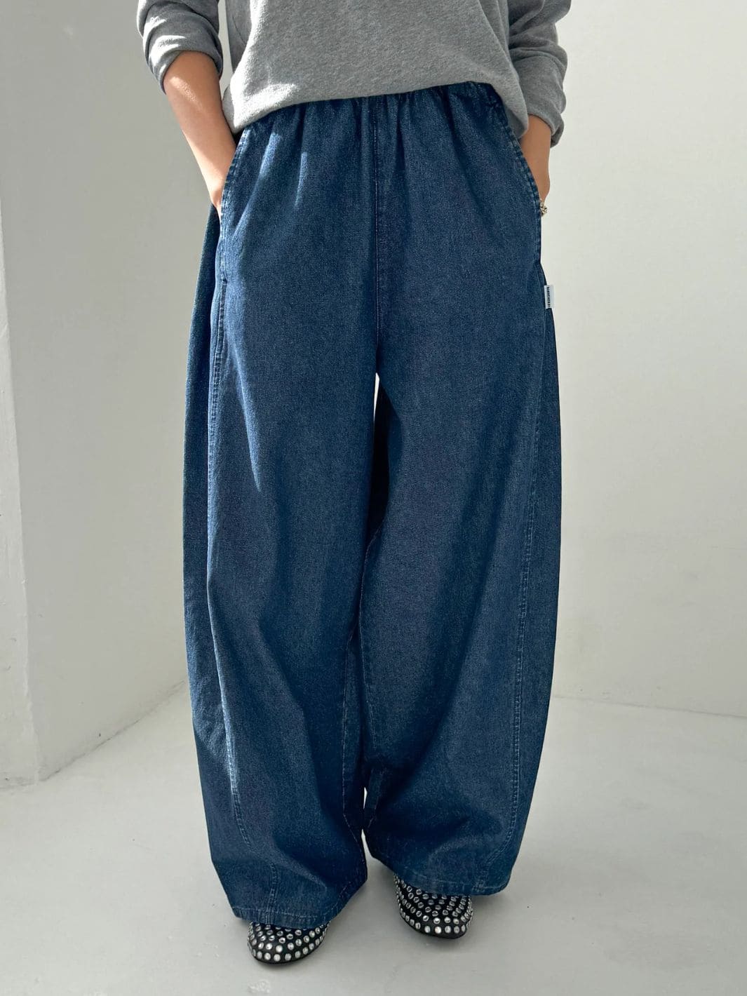 Le Bon Shoppe Parachute Pants in Denim Blue | Twentyseven Toronto
