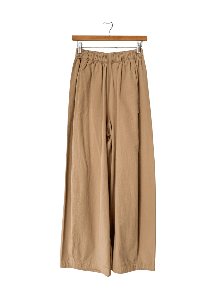 Le Bon Shoppe Parachute Pants in Khaki | Twentyseven Toronto
