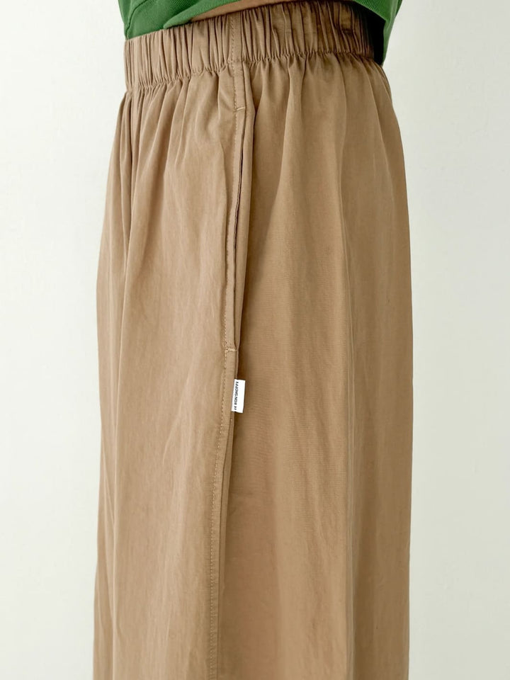 Le Bon Shoppe Parachute Pants in Khaki | Twentyseven Toronto